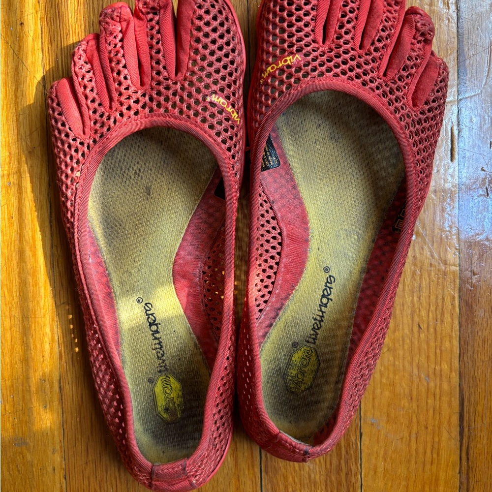 Vibram Red Athletic FiveFingers Shoes for Barefoot Movement